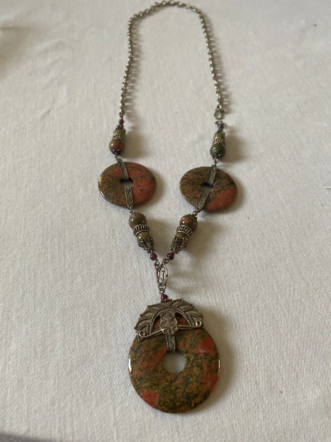 Vintage Unakite Jasper and Silver Tone Donut Pendant Necklace